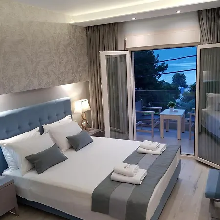 Deluxe Dina Skala Potamia