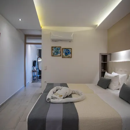 Deluxe Dina Apartament *