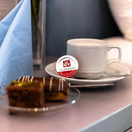 Deluxe Dina Skala Potamia