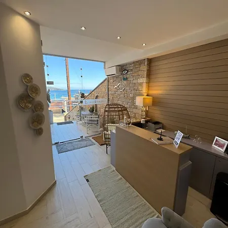 Apartamento Deluxe Dina *